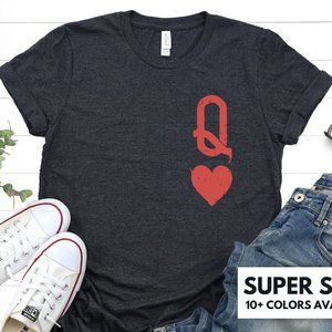 Queen of Hearts Shirt for Women - Cute Queen T-Shirt Gift for Mom for Mother's D